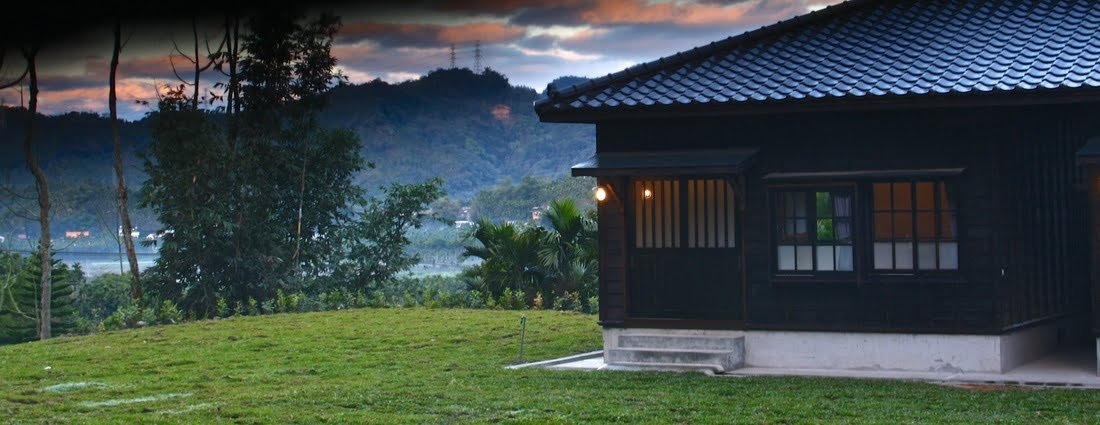 明宿木屋夜景